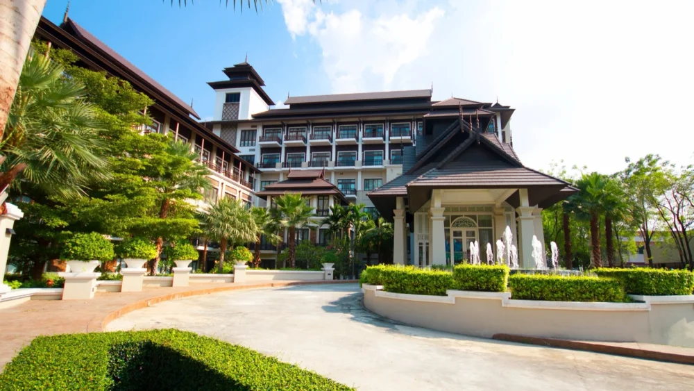 Lelux Hospital